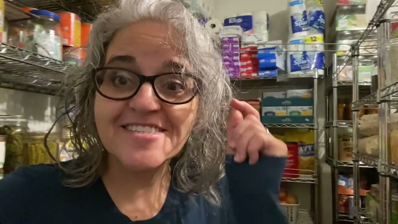 Prepping For SHTF! Prepper Pantry Tips To Help You Get Stocked NOW!